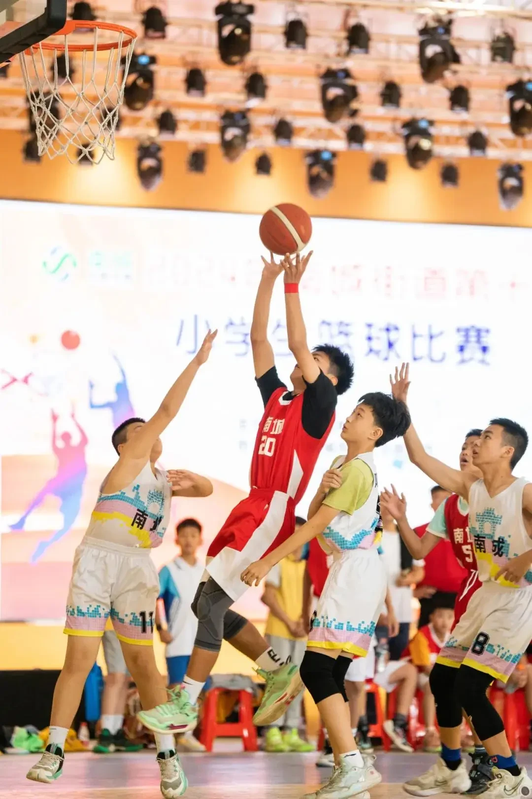 篮球一周训练计划方案表格_0